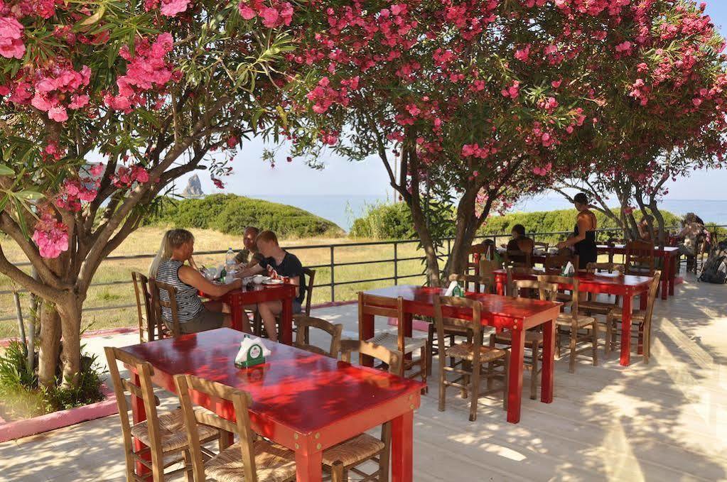 Pink Palace Hotel Agios Gordios (Corfu)